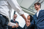 auris-gestion-et-vivienne-investissement-se-rapprochent