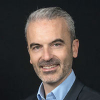 yann-pelard-et-thomas-givry-sassocient-a-theseis-pour-creer-value
